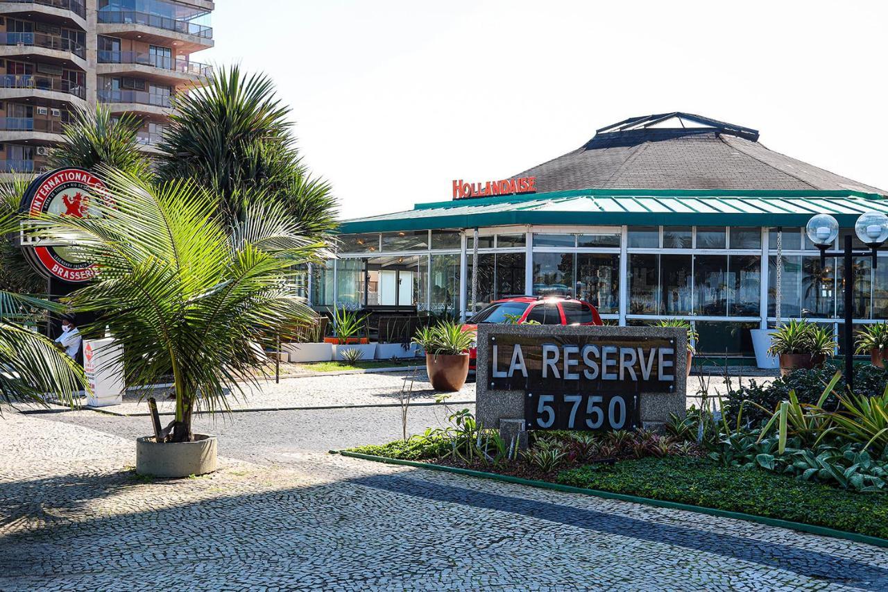 Appartamento Acolhedor Flat A Beira-Mar Na Barra Da Tijuca Rio de Janeiro Esterno foto